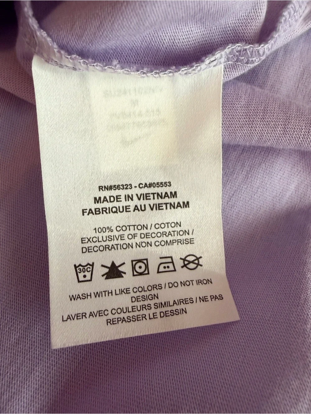 The Nike Tee Treat Your Sole Ice Cream Girls Size Medium Shirt NWT Lavender